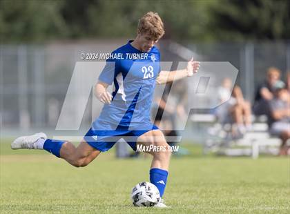 Thumbnail 3 in Sandpoint vs Coeur d'Alene photogallery.