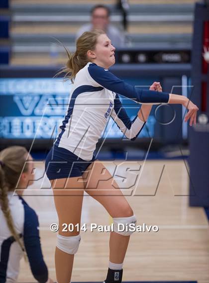 Thumbnail 1 in Montrose @ Valor Christian photogallery.