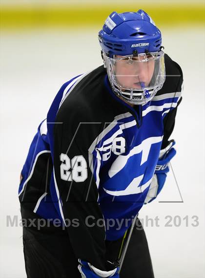 Thumbnail 1 in Hall/Southington @ North Branford photogallery.
