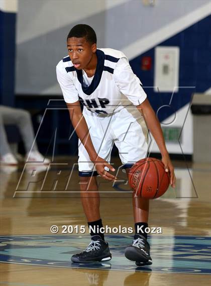 Thumbnail 3 in Reseda vs. Rolling Hills Prep photogallery.