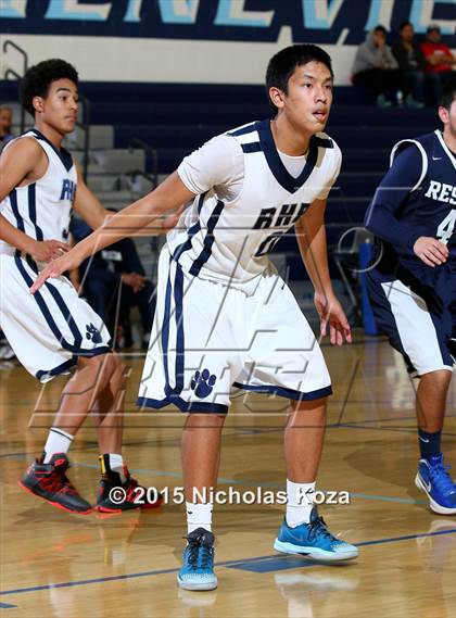 Thumbnail 3 in Reseda vs. Rolling Hills Prep photogallery.