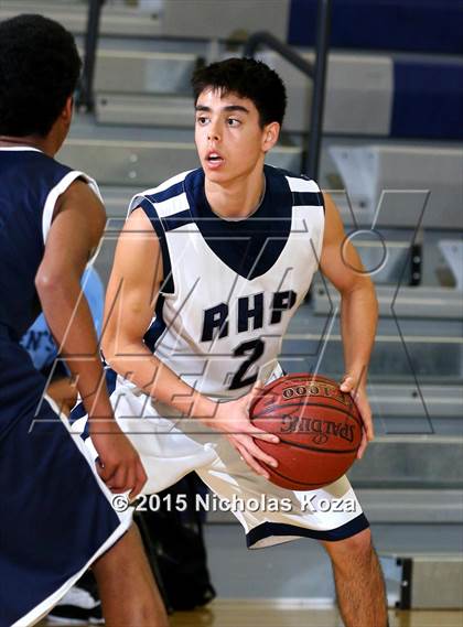 Thumbnail 3 in Reseda vs. Rolling Hills Prep photogallery.