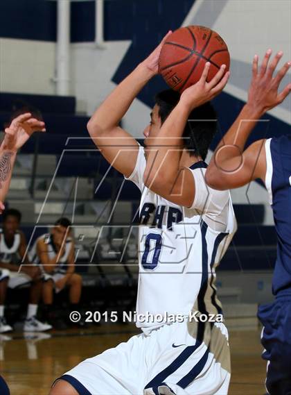 Thumbnail 2 in Reseda vs. Rolling Hills Prep photogallery.