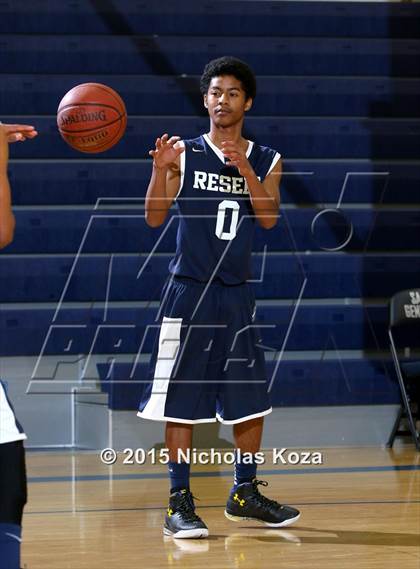 Thumbnail 1 in Reseda vs. Rolling Hills Prep photogallery.
