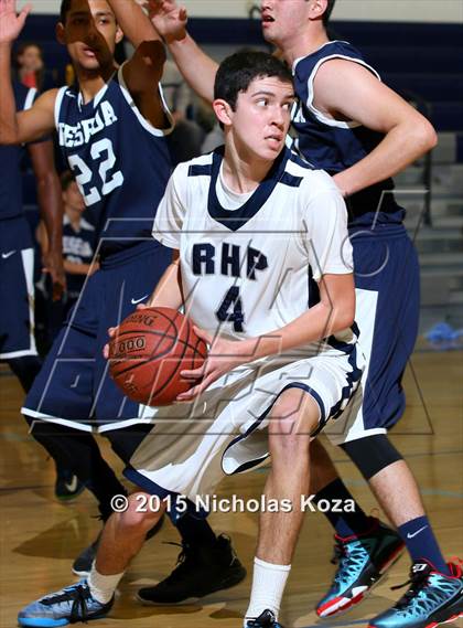 Thumbnail 1 in Reseda vs. Rolling Hills Prep photogallery.