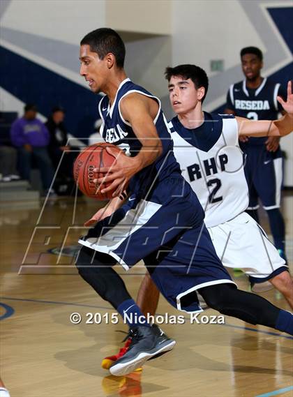 Thumbnail 2 in Reseda vs. Rolling Hills Prep photogallery.
