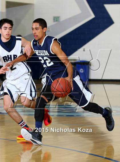 Thumbnail 1 in Reseda vs. Rolling Hills Prep photogallery.