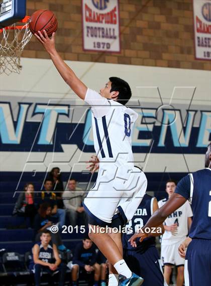 Thumbnail 2 in Reseda vs. Rolling Hills Prep photogallery.