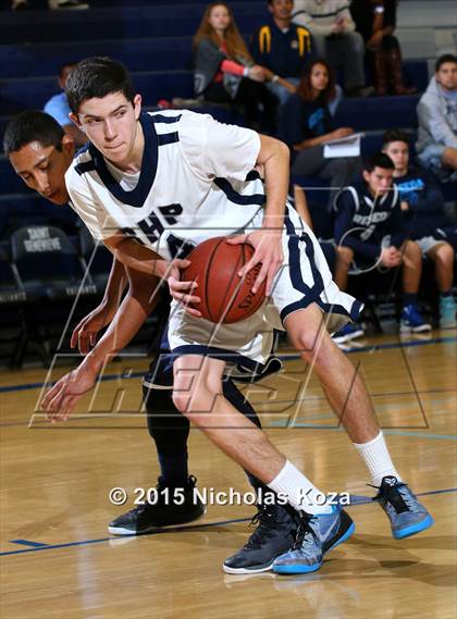 Thumbnail 3 in Reseda vs. Rolling Hills Prep photogallery.