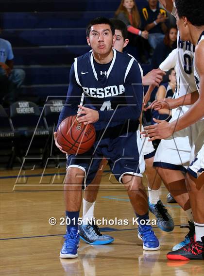 Thumbnail 3 in Reseda vs. Rolling Hills Prep photogallery.