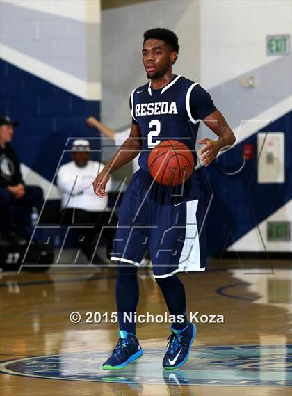 Thumbnail 1 in Reseda vs. Rolling Hills Prep photogallery.