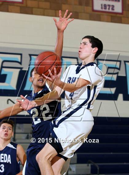 Thumbnail 1 in Reseda vs. Rolling Hills Prep photogallery.
