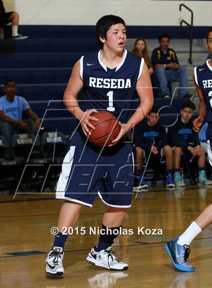 Thumbnail 1 in Reseda vs. Rolling Hills Prep photogallery.