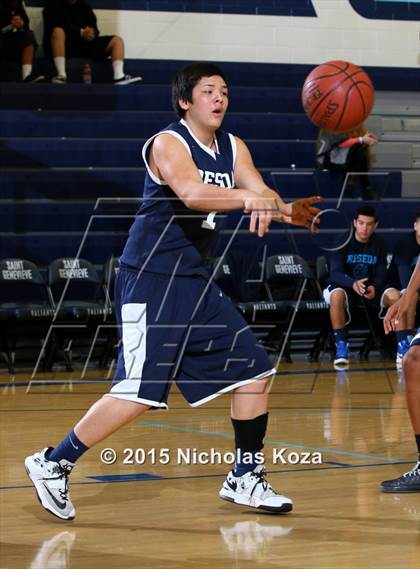 Thumbnail 2 in Reseda vs. Rolling Hills Prep photogallery.