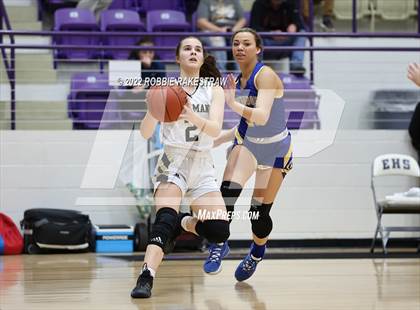 Thumbnail 1 in Kaufman vs. Brownsboro (UIL 4A Bi-District) photogallery.
