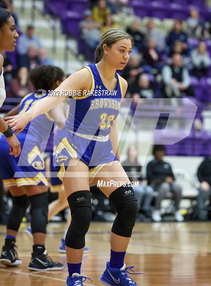 Thumbnail 3 in Kaufman vs. Brownsboro (UIL 4A Bi-District) photogallery.