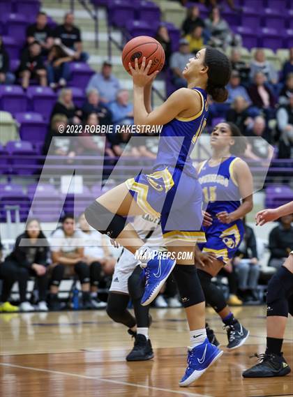Thumbnail 2 in Kaufman vs. Brownsboro (UIL 4A Bi-District) photogallery.