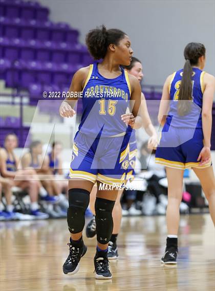 Thumbnail 1 in Kaufman vs. Brownsboro (UIL 4A Bi-District) photogallery.