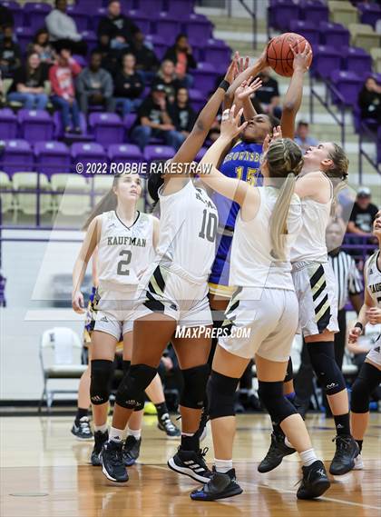 Thumbnail 2 in Kaufman vs. Brownsboro (UIL 4A Bi-District) photogallery.