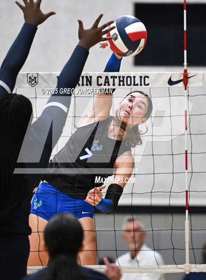 Thumbnail 2 in Branson vs. Marin Catholic (CIF NCS Open Final) photogallery.