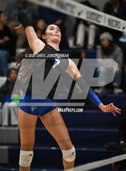 Thumbnail 3 in Branson vs. Marin Catholic (CIF NCS Open Final) photogallery.