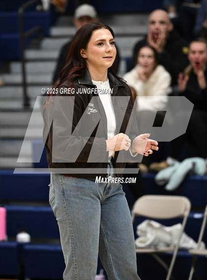 Thumbnail 1 in Branson vs. Marin Catholic (CIF NCS Open Final) photogallery.