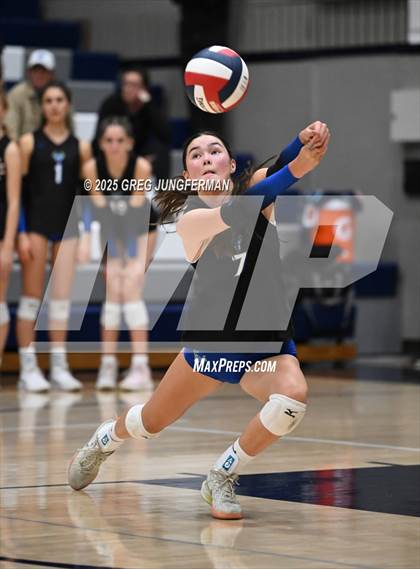 Thumbnail 2 in Branson vs. Marin Catholic (CIF NCS Open Final) photogallery.