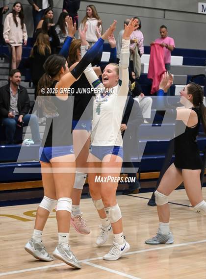 Thumbnail 1 in Branson vs. Marin Catholic (CIF NCS Open Final) photogallery.