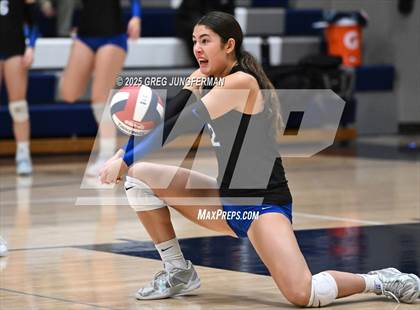 Thumbnail 3 in Branson vs. Marin Catholic (CIF NCS Open Final) photogallery.