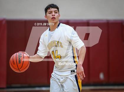 Thumbnail 3 in Farmington vs. Highland photogallery.