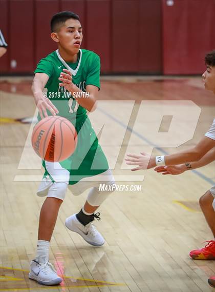 Thumbnail 1 in Farmington vs. Highland photogallery.