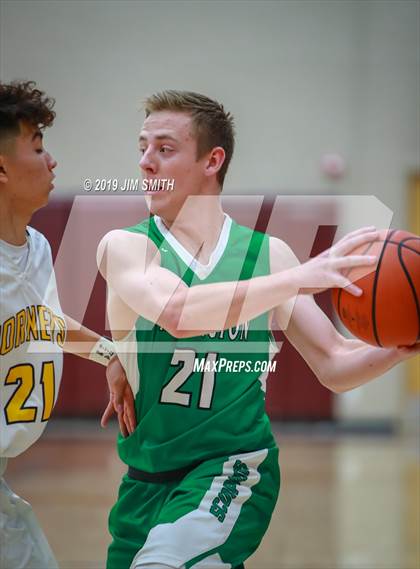 Thumbnail 2 in Farmington vs. Highland photogallery.