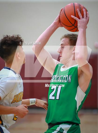 Thumbnail 3 in Farmington vs. Highland photogallery.