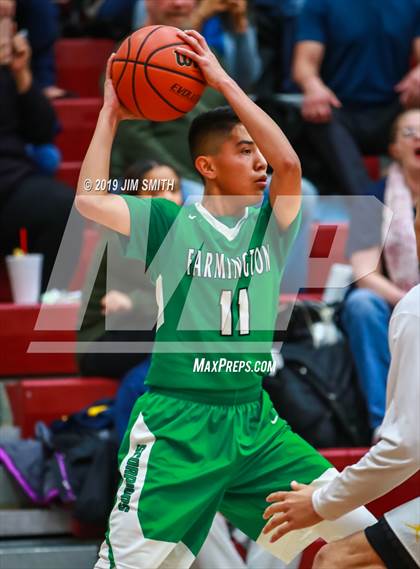 Thumbnail 2 in Farmington vs. Highland photogallery.