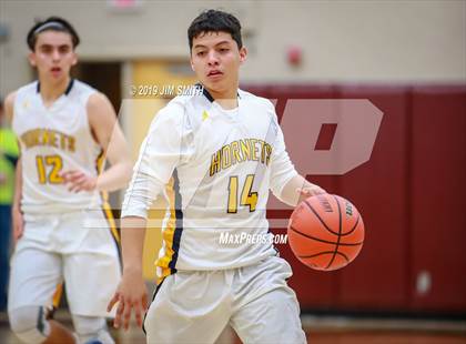 Thumbnail 2 in Farmington vs. Highland photogallery.