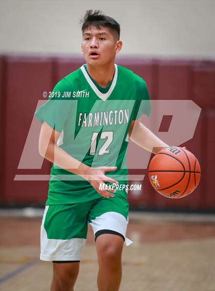 Thumbnail 3 in Farmington vs. Highland photogallery.