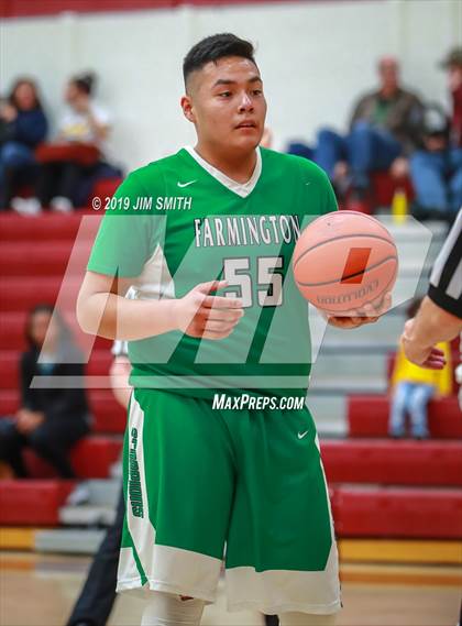 Thumbnail 2 in Farmington vs. Highland photogallery.
