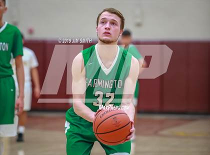 Thumbnail 3 in Farmington vs. Highland photogallery.