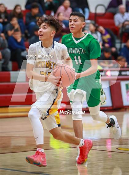 Thumbnail 3 in Farmington vs. Highland photogallery.