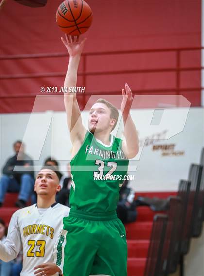 Thumbnail 3 in Farmington vs. Highland photogallery.