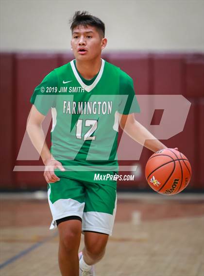 Thumbnail 2 in Farmington vs. Highland photogallery.