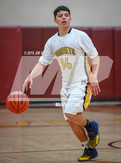 Thumbnail 1 in Farmington vs. Highland photogallery.