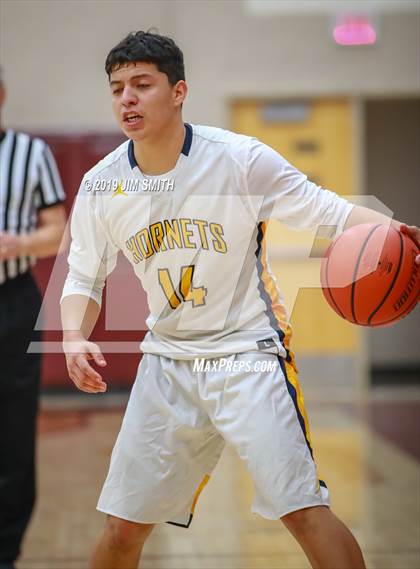 Thumbnail 1 in Farmington vs. Highland photogallery.