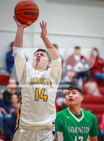Thumbnail 1 in Farmington vs. Highland photogallery.