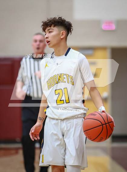Thumbnail 3 in Farmington vs. Highland photogallery.