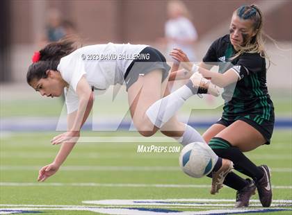 Thumbnail 2 in Southlake Carroll vs. Marcus (UIL 6A Regional Final) photogallery.