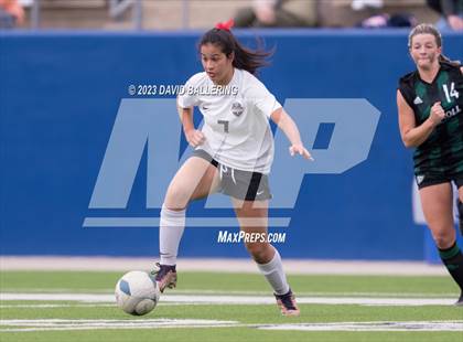 Thumbnail 2 in Southlake Carroll vs. Marcus (UIL 6A Regional Final) photogallery.