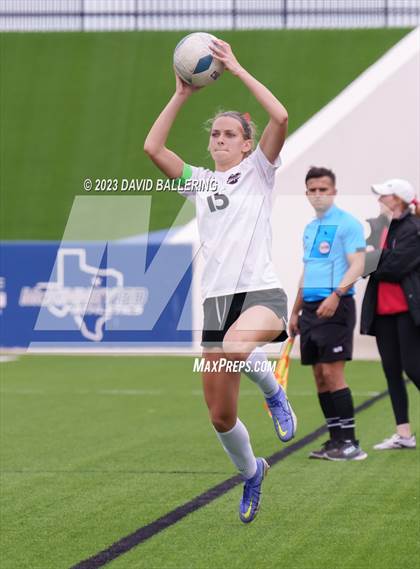 Thumbnail 2 in Southlake Carroll vs. Marcus (UIL 6A Regional Final) photogallery.