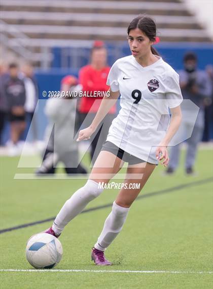 Thumbnail 2 in Southlake Carroll vs. Marcus (UIL 6A Regional Final) photogallery.