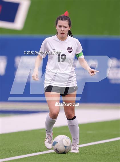 Thumbnail 2 in Southlake Carroll vs. Marcus (UIL 6A Regional Final) photogallery.